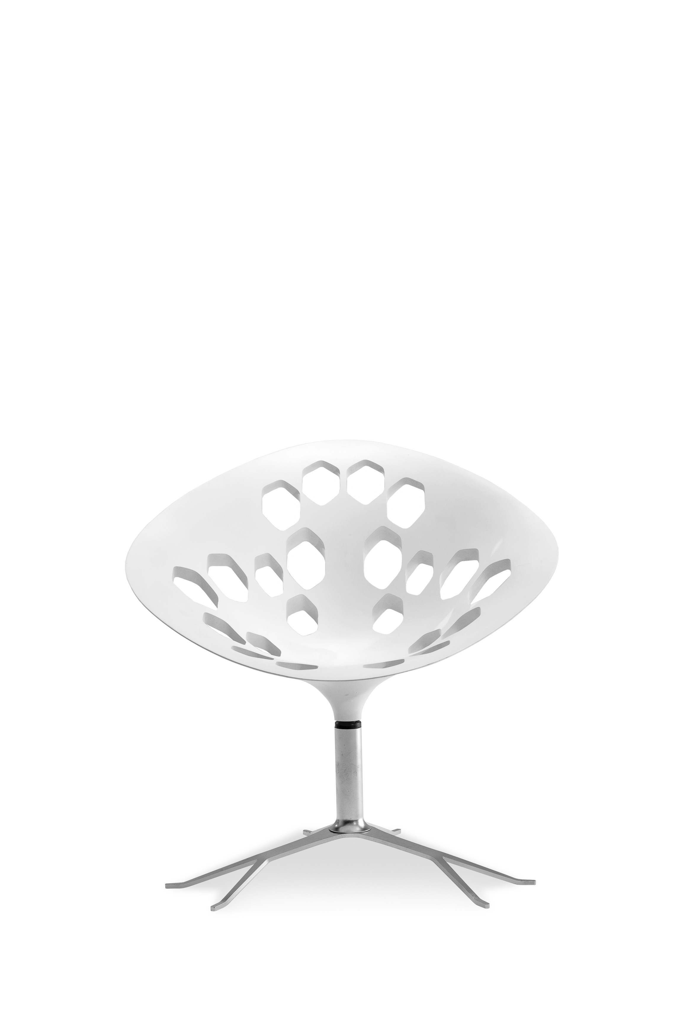 Exagon Lounge Chair Front View