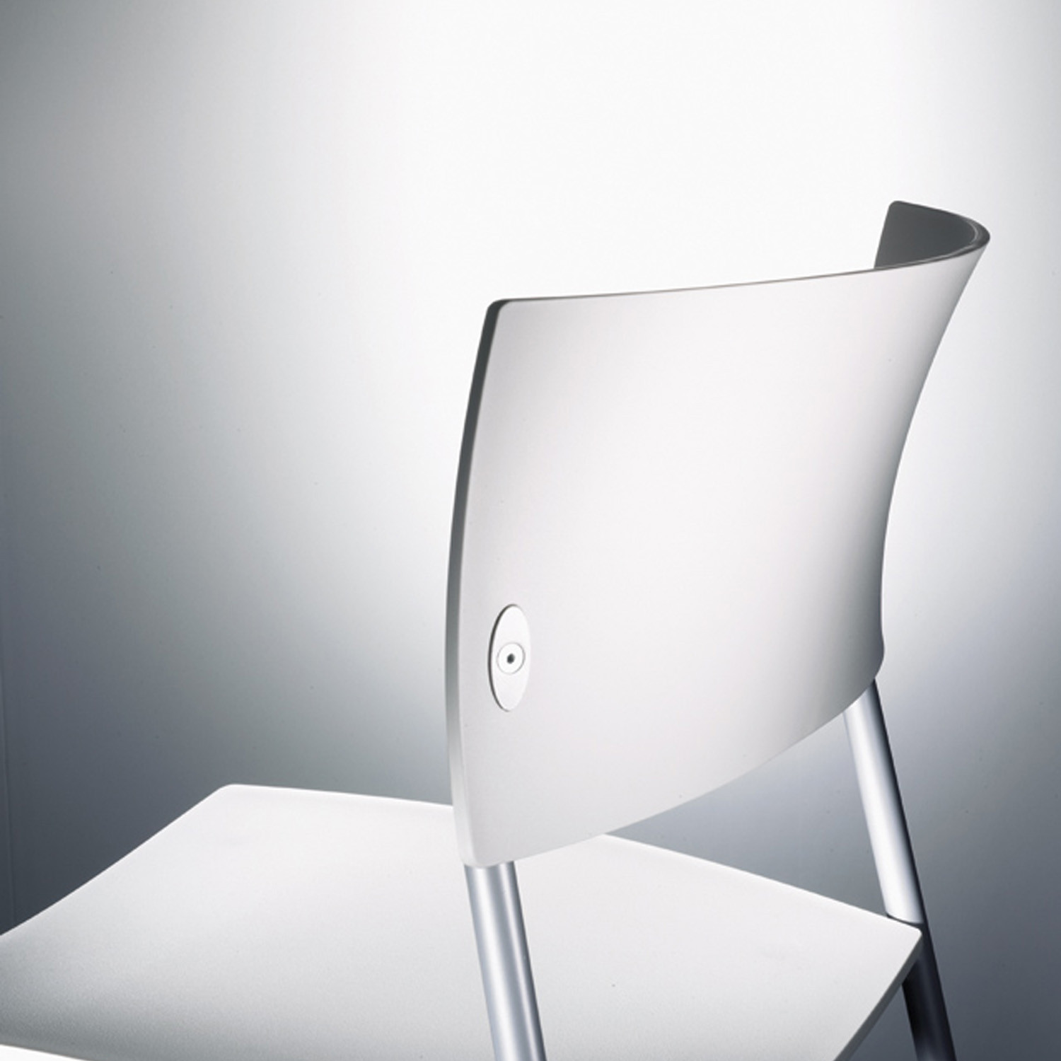 Chat Chair by Wiesner Hager