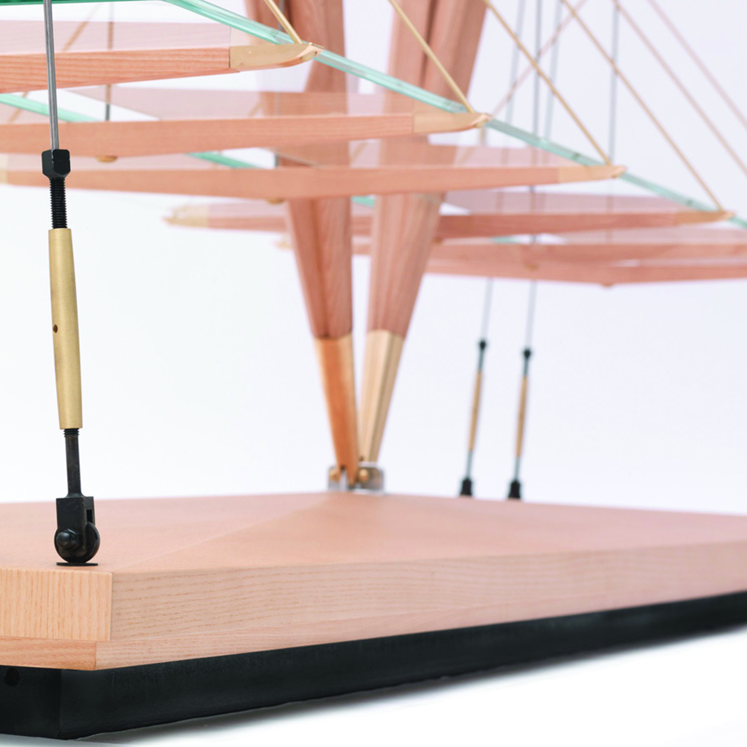 838 Veliero Bookcase Base Close Up