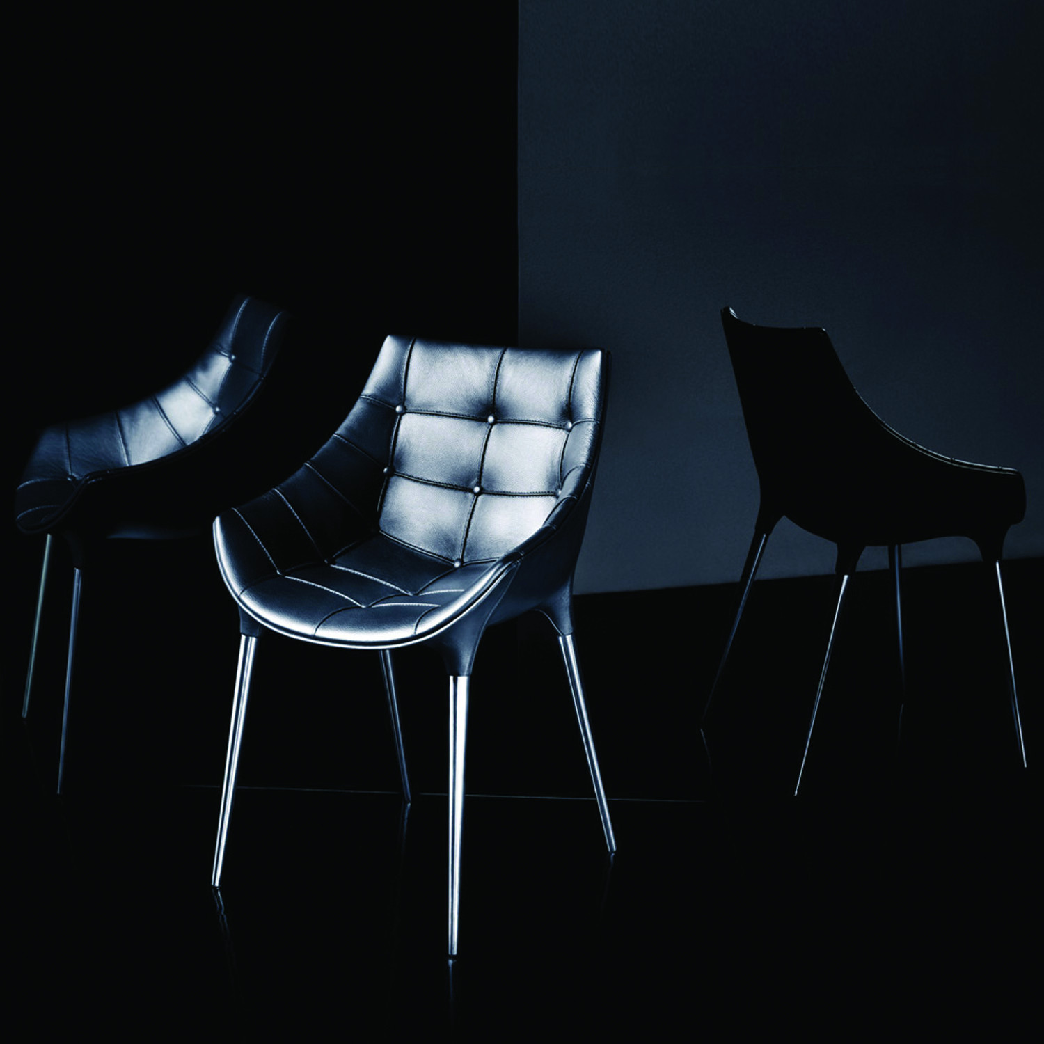 246 Passion Chair Dark