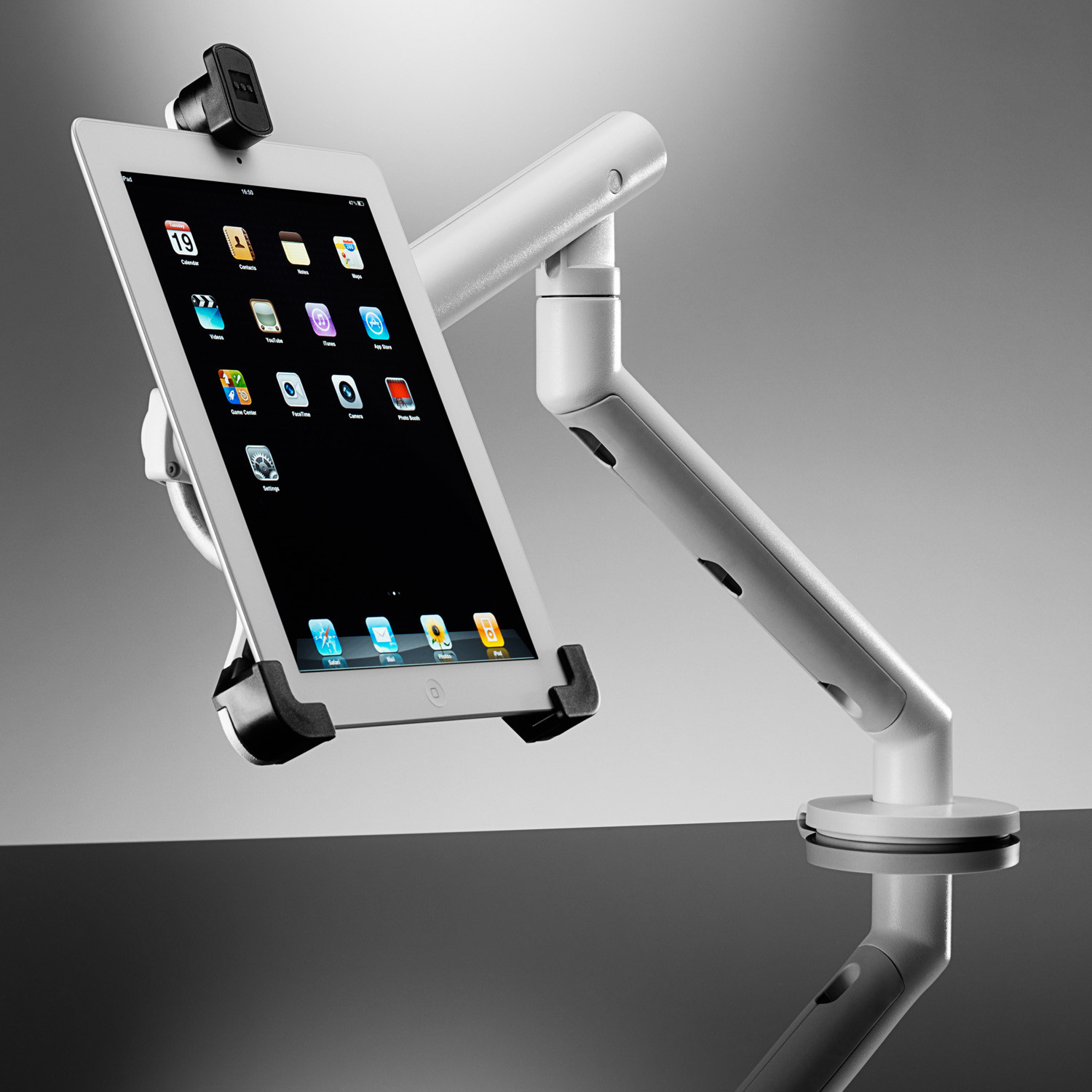 Flo Monitor Arm Holding iPad