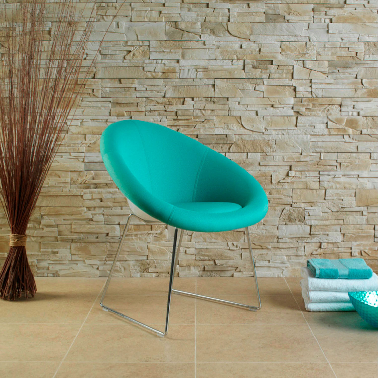 MGL1B Gloss Tub Chair with Sled Base
