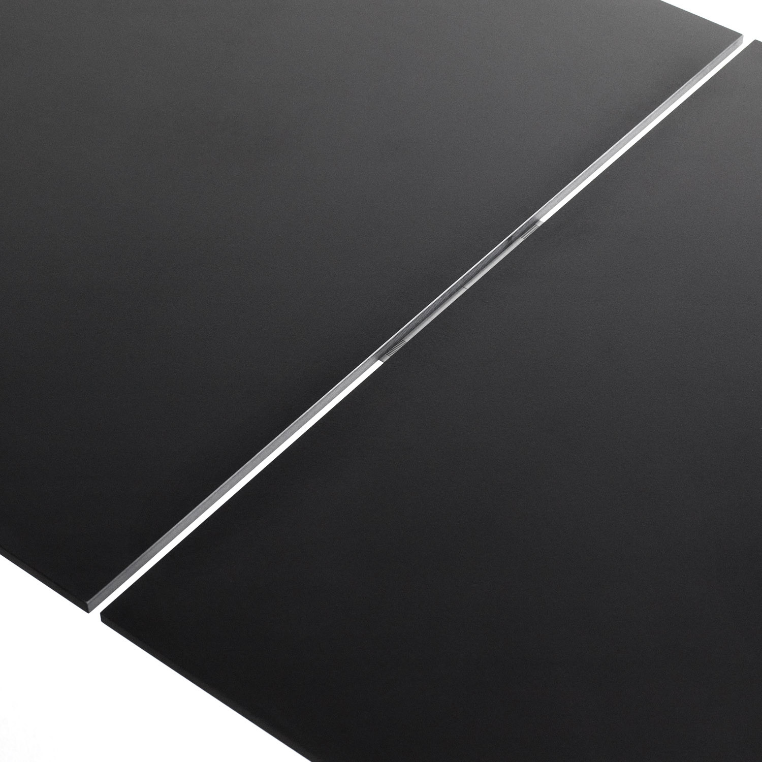 Grip Meeting Table Detail