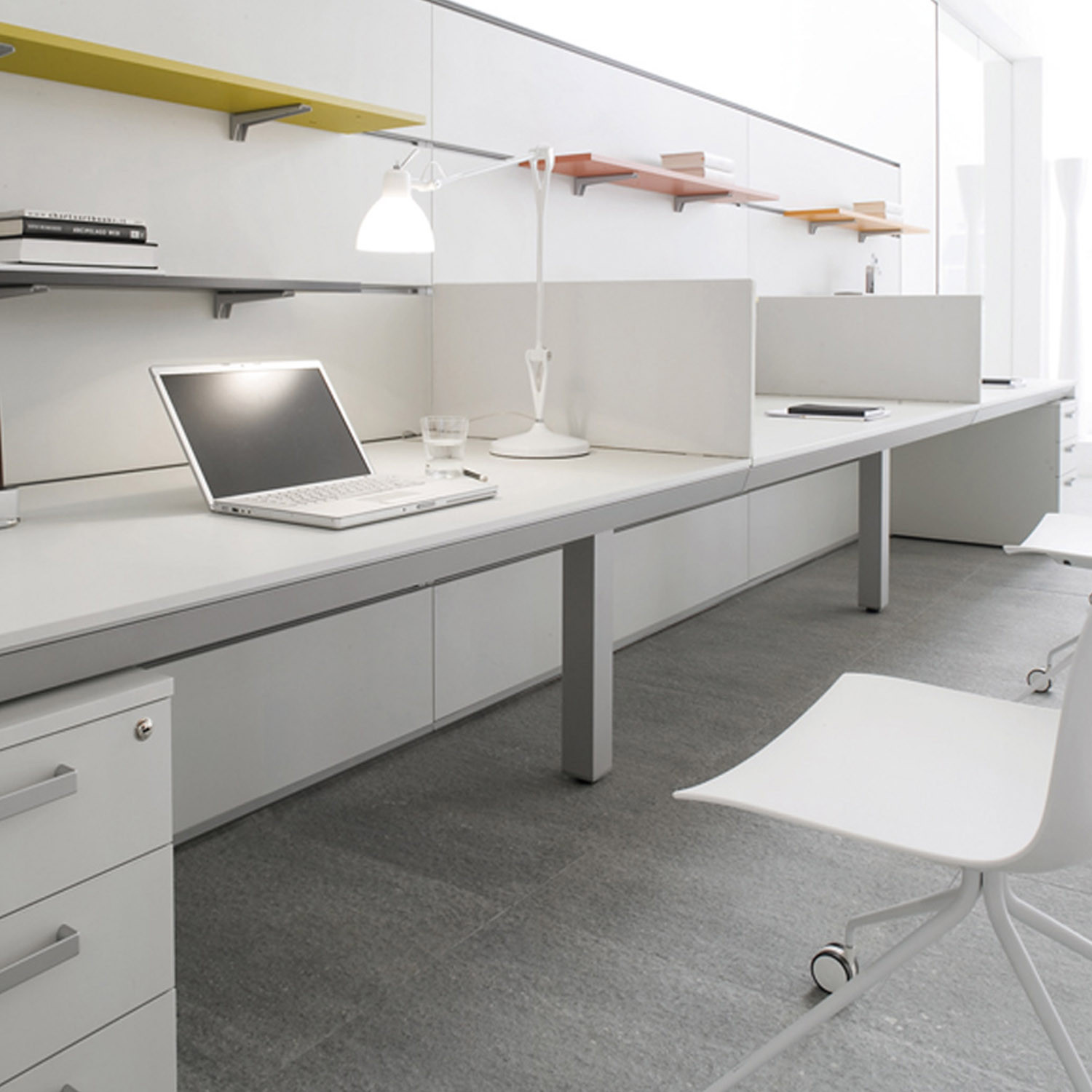 Han Bench System from Apres