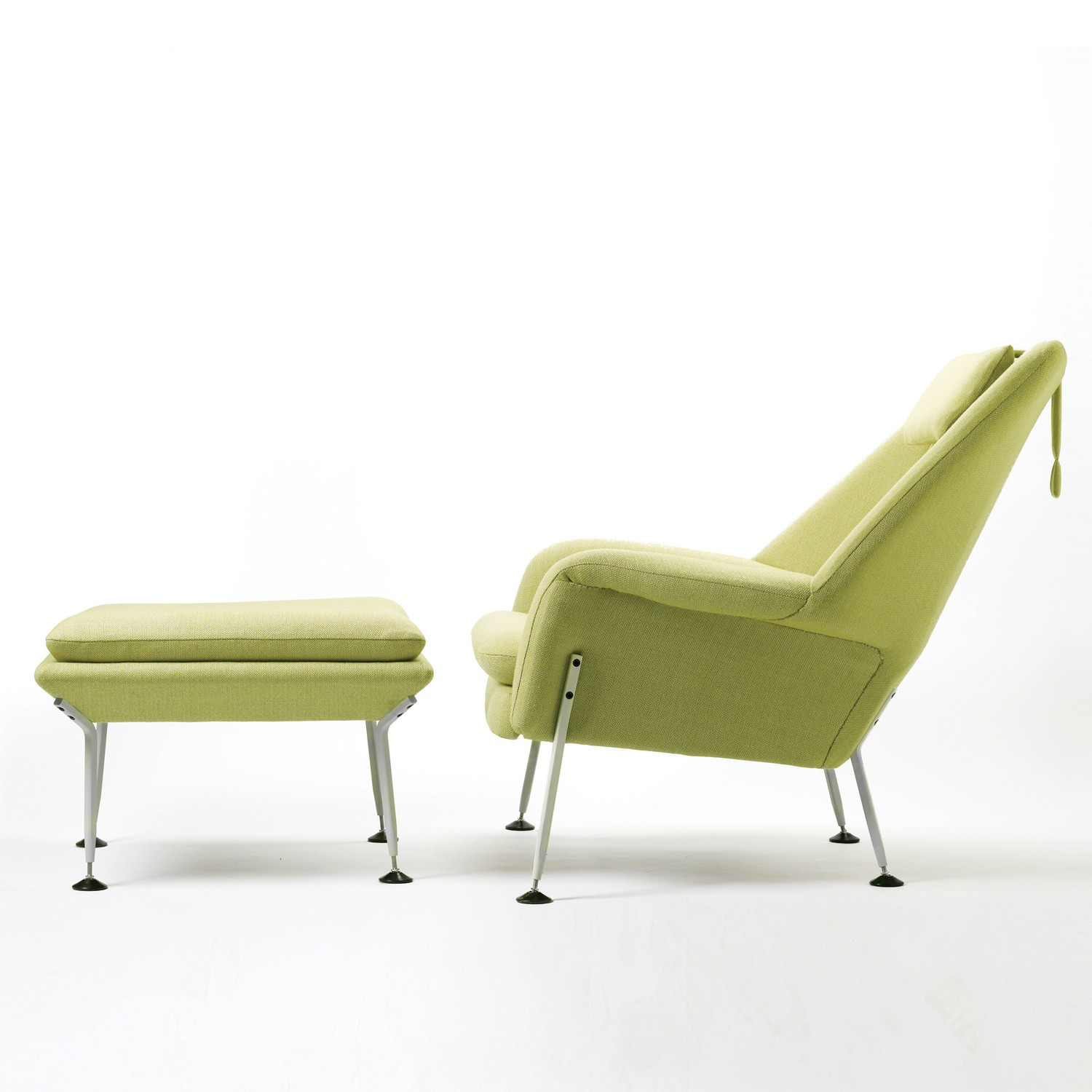 Heron Chair with Ottoman