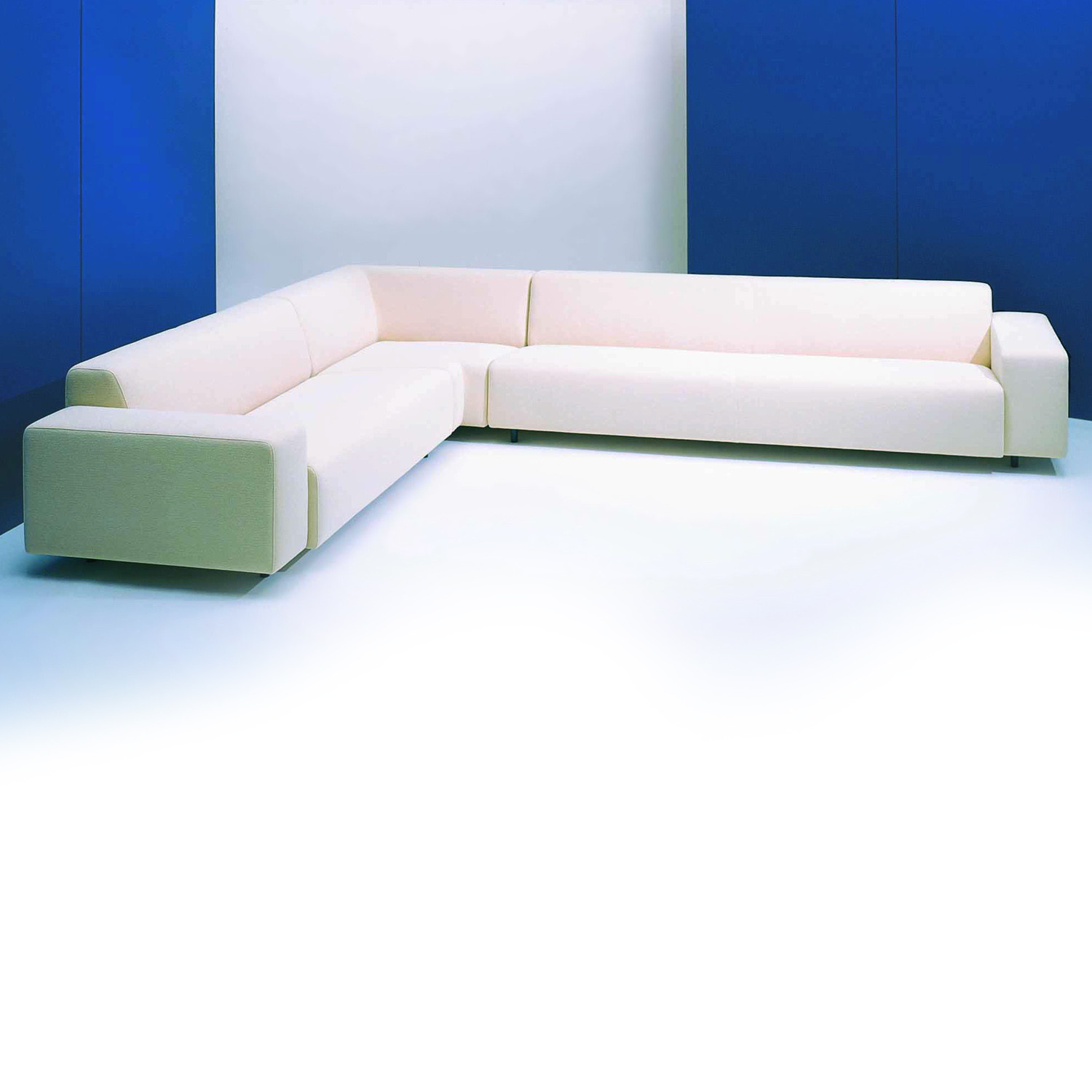 HM17 Upholstered Modular Seating