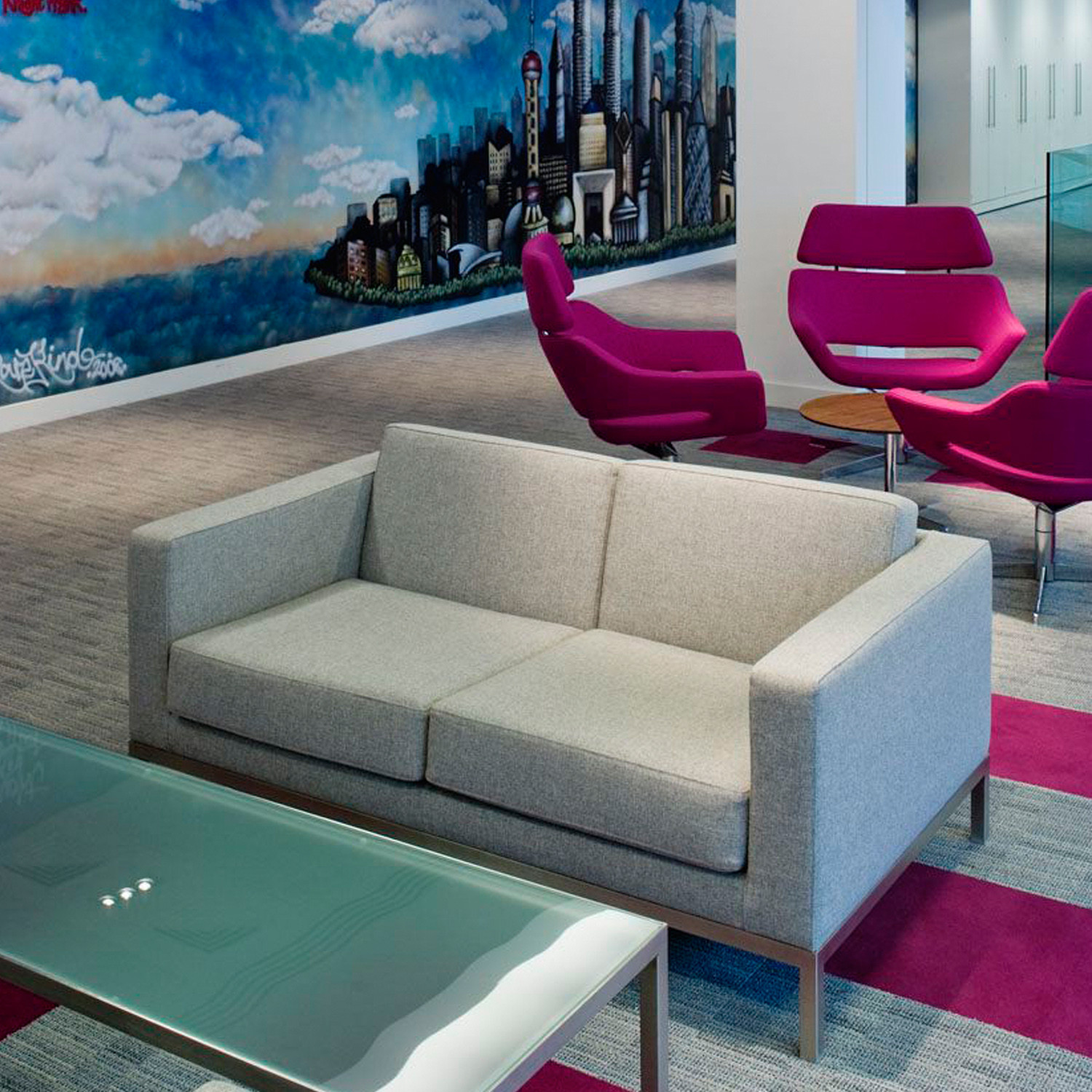 HM26 Reception Soft Seating