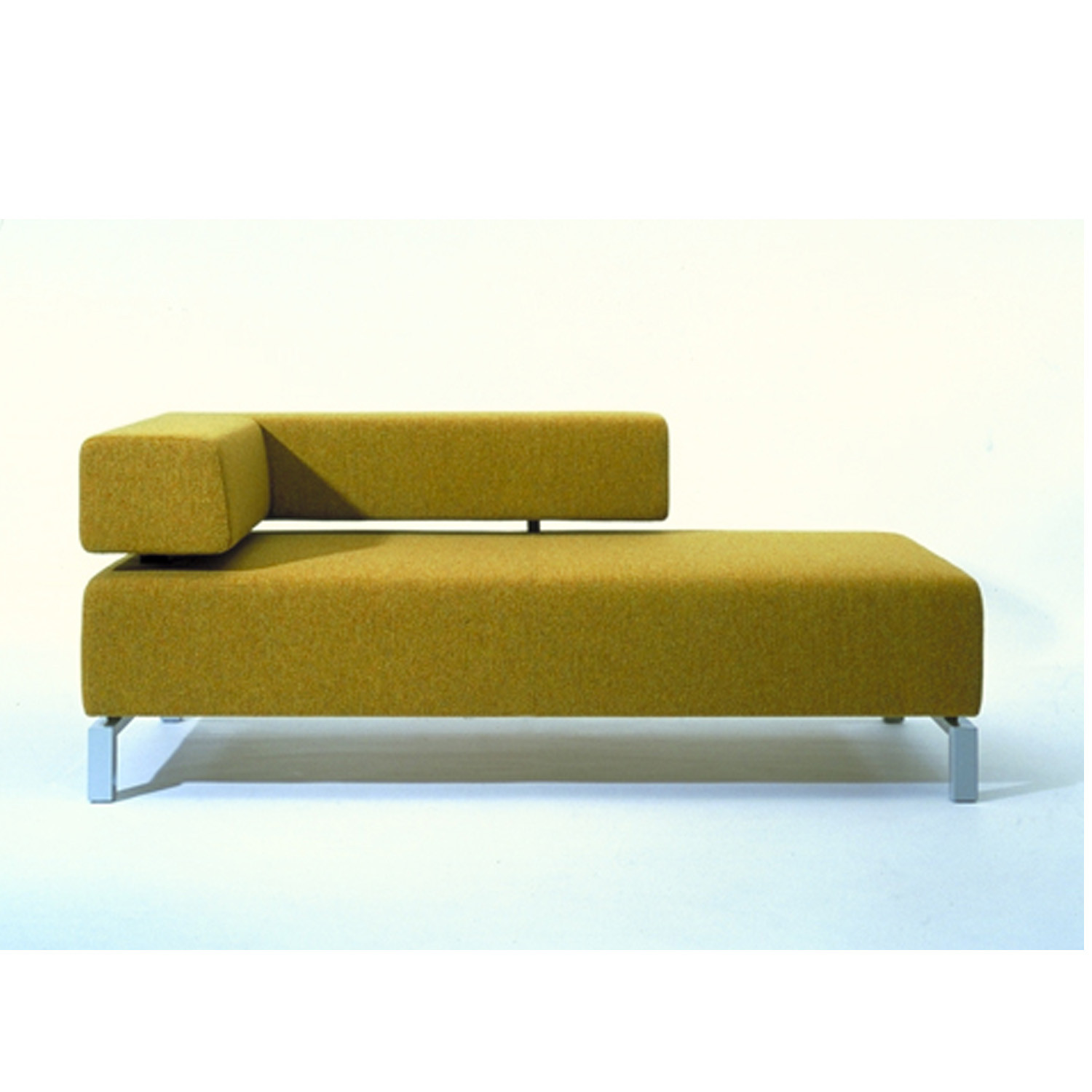 HM991 Chaise-Longue