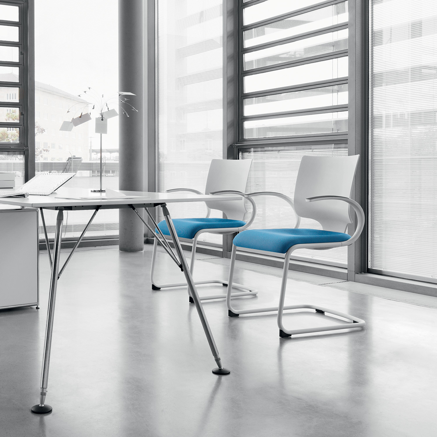In Touch Visitor Chairs by Dauphin Office