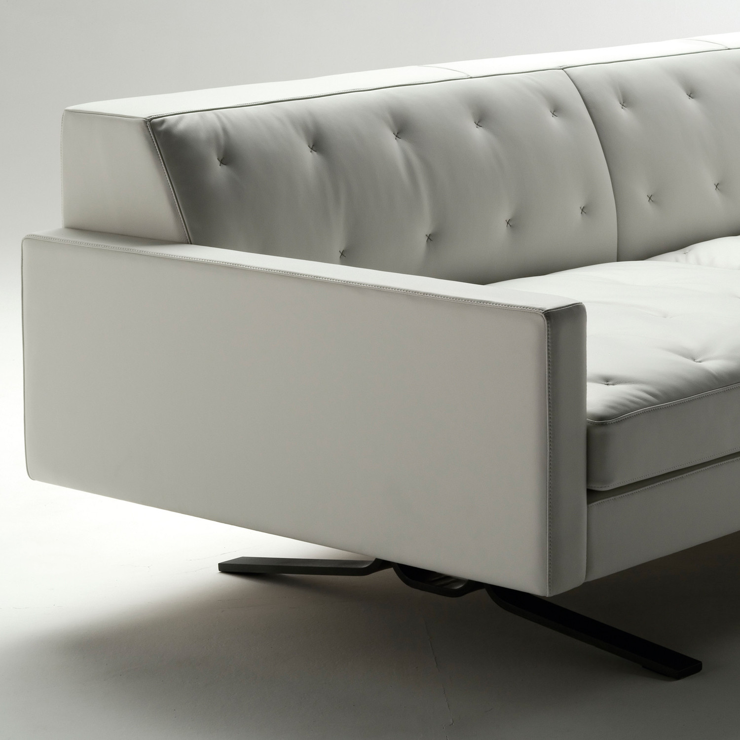 Kennedee Sofas Detail from Poltrona Frau