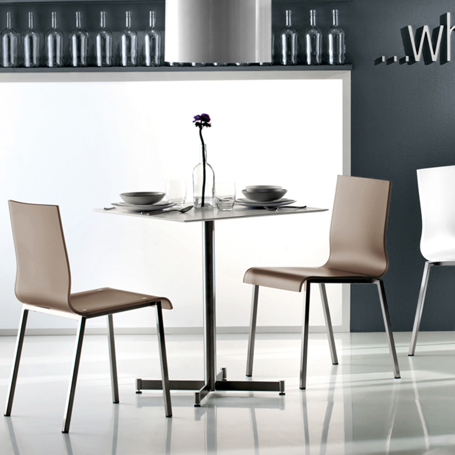 Kuadra Breakout Chair