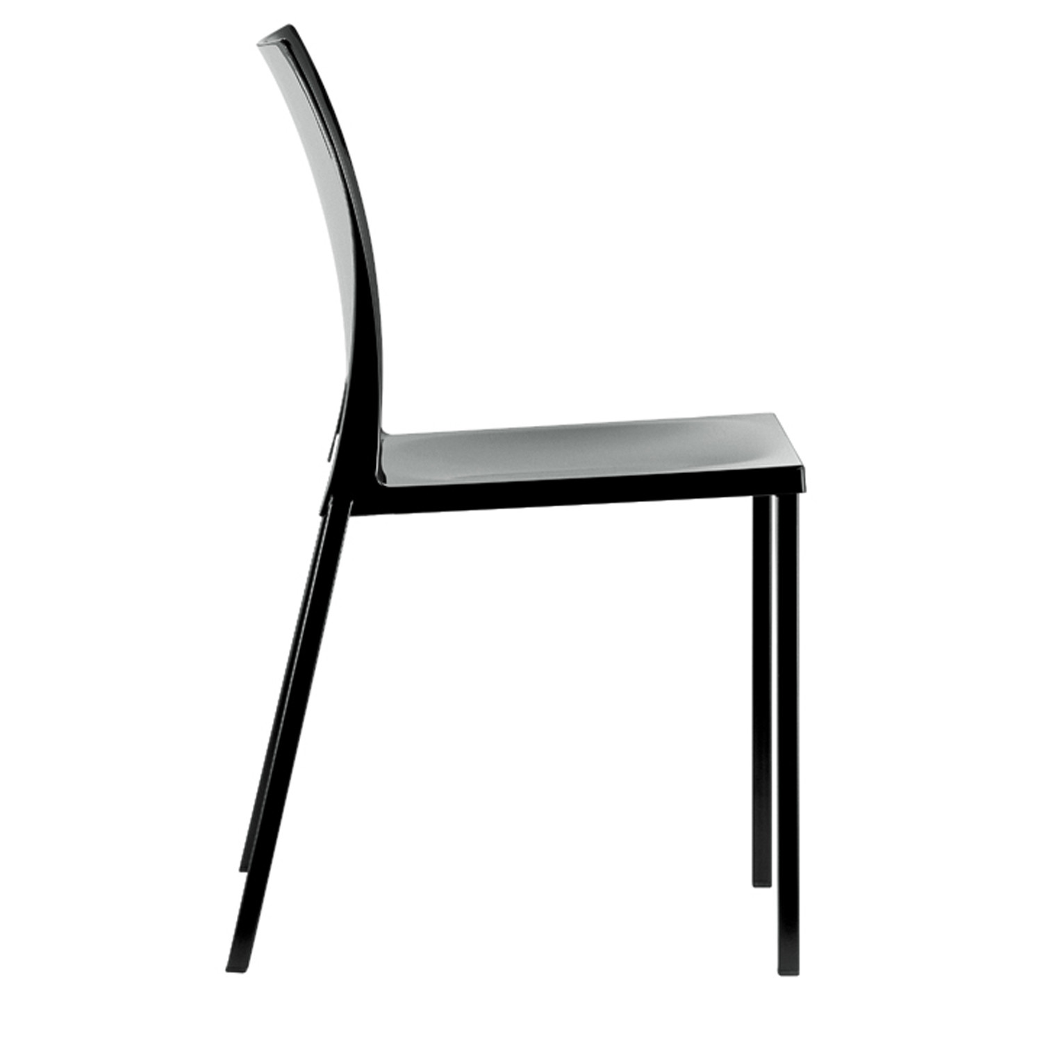 Kuadra Chair Side View