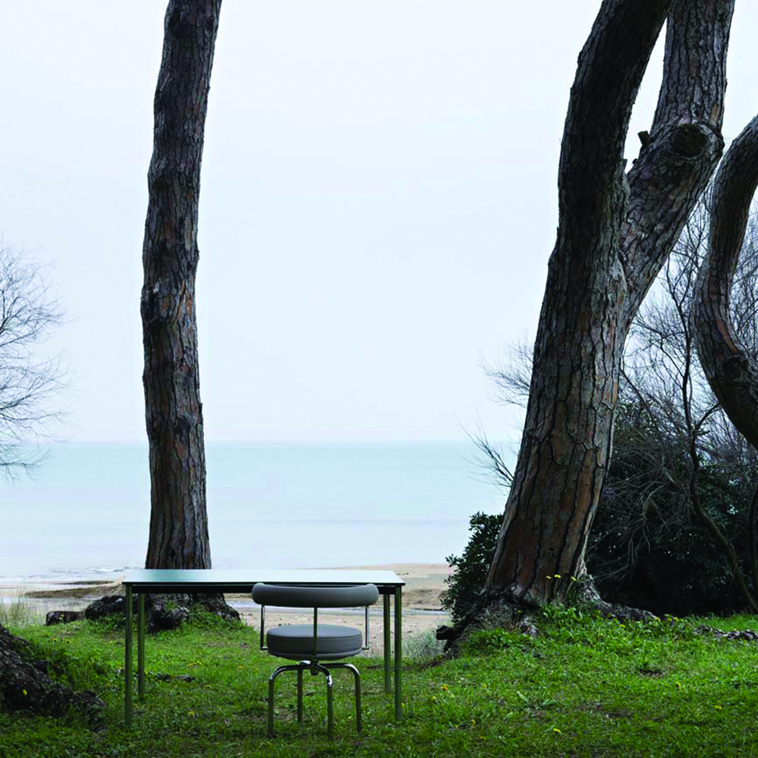 LC10 - P Outdoor Table by Cassina