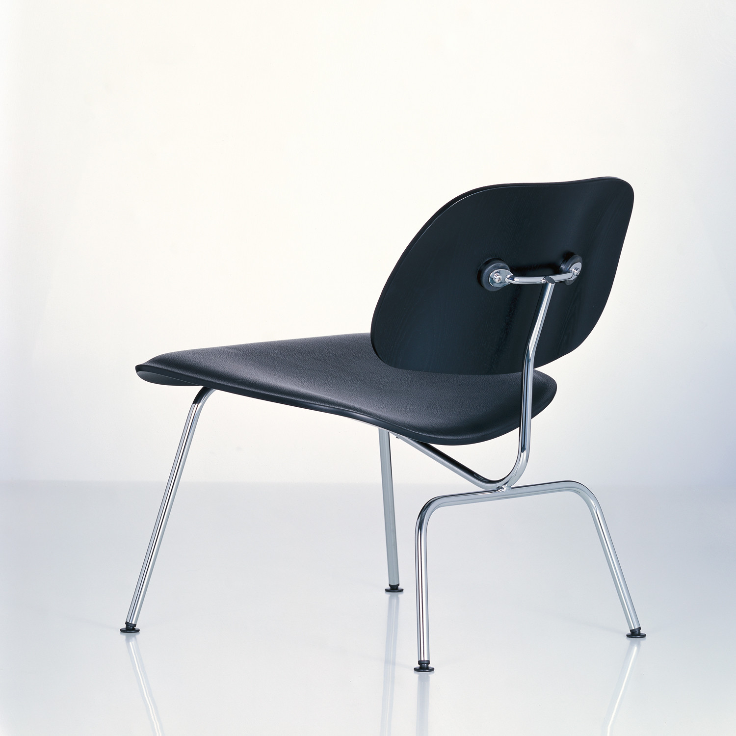 LCM Plywood Leisute Seating by Vitra