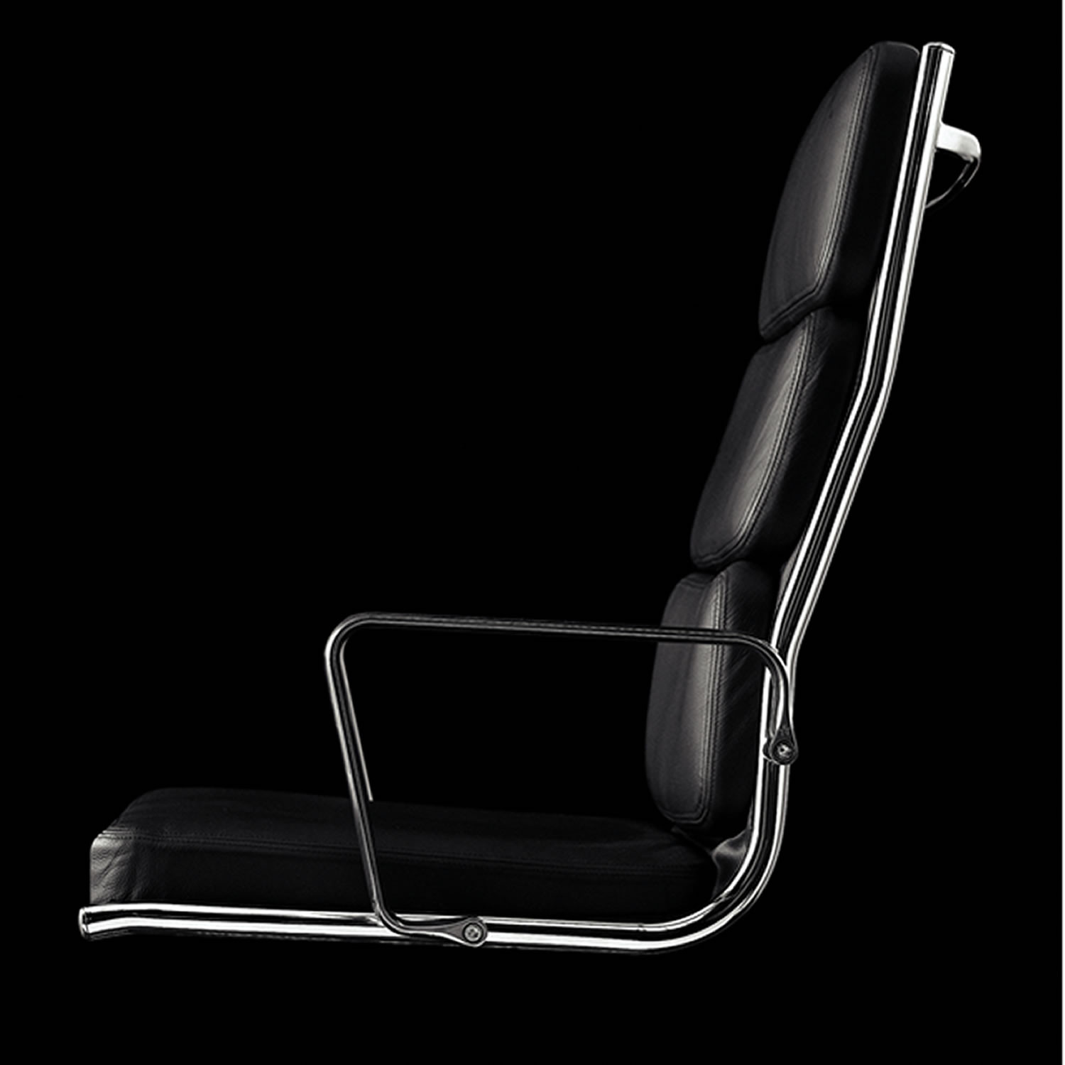 Light Executive Office Chair is upholstered in leather