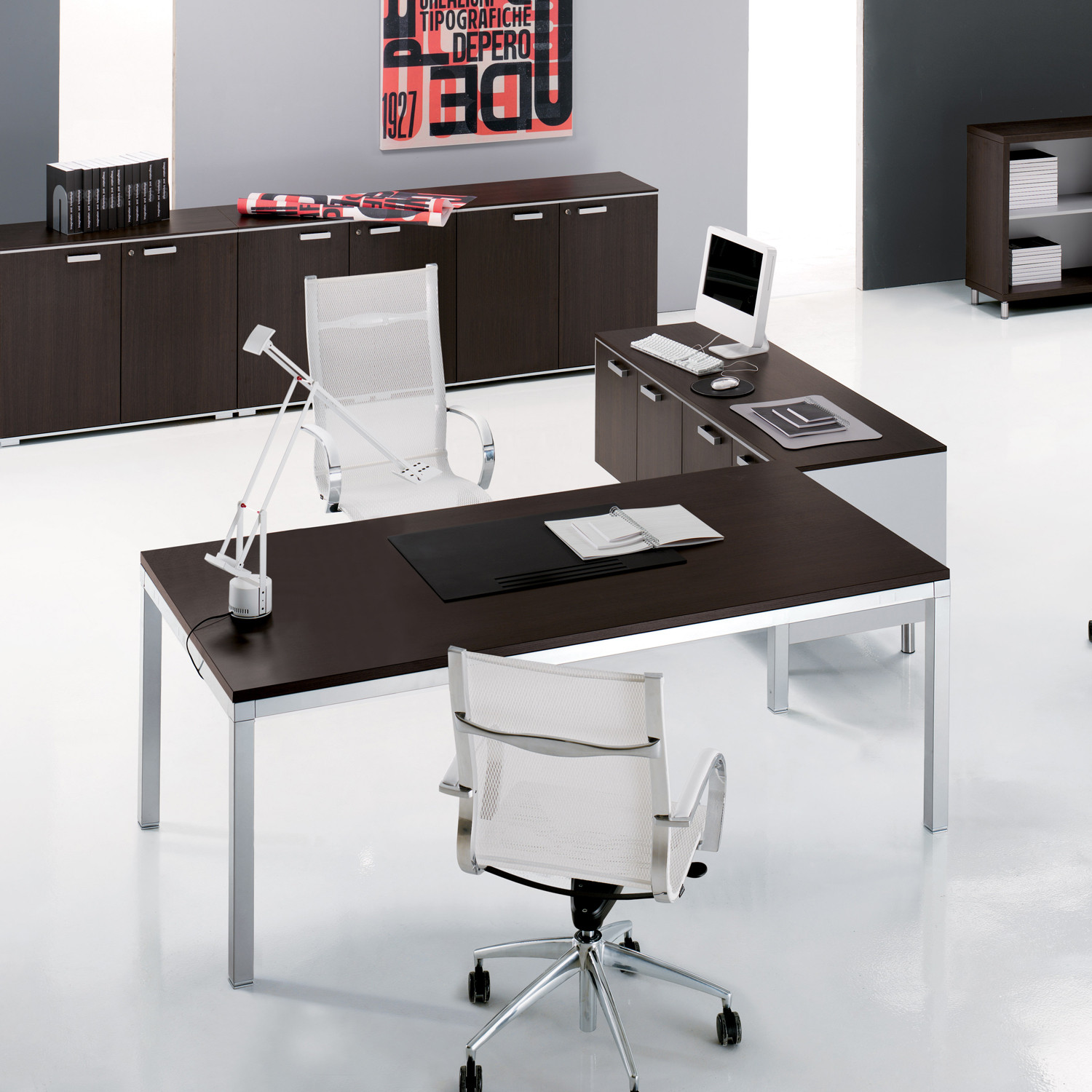 Link Executive Modular Desking System combined with Side Storage