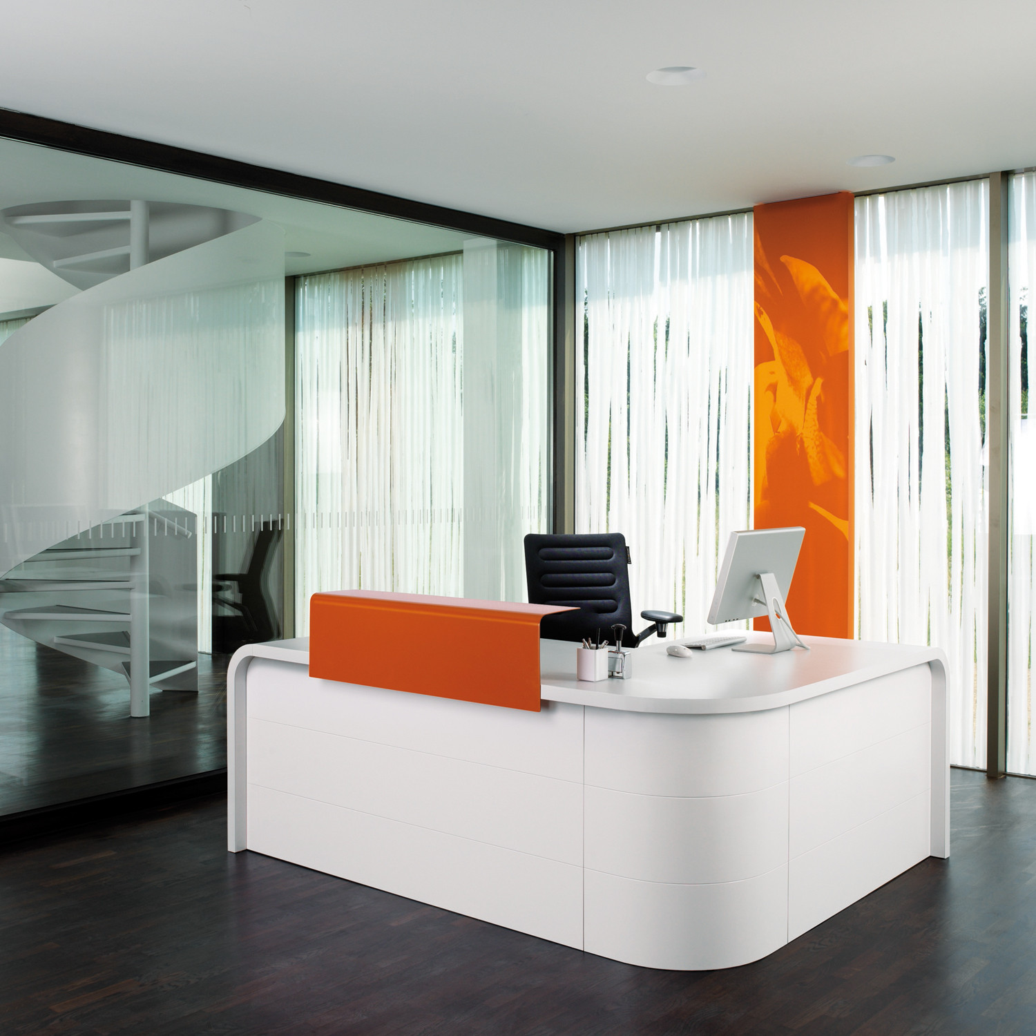 M10 Highline Reception Desk