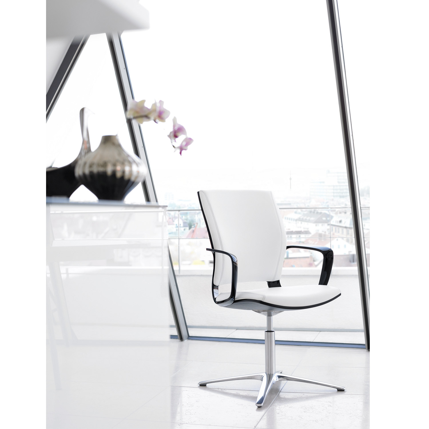 Moteo Visitor Swivel Chair