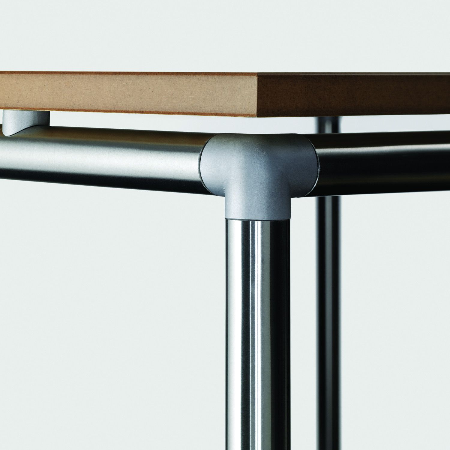 Move-it Table Close Up 