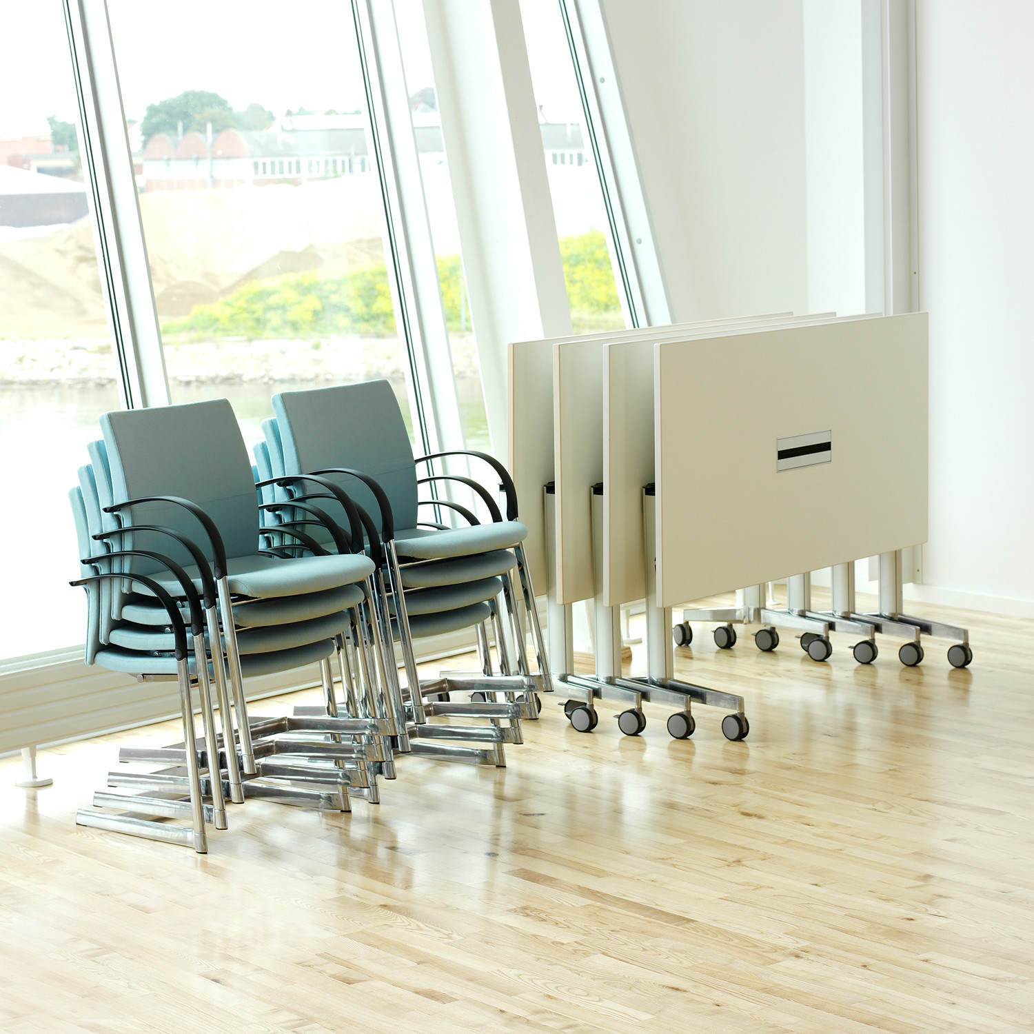 Moveo Folding Top Tables