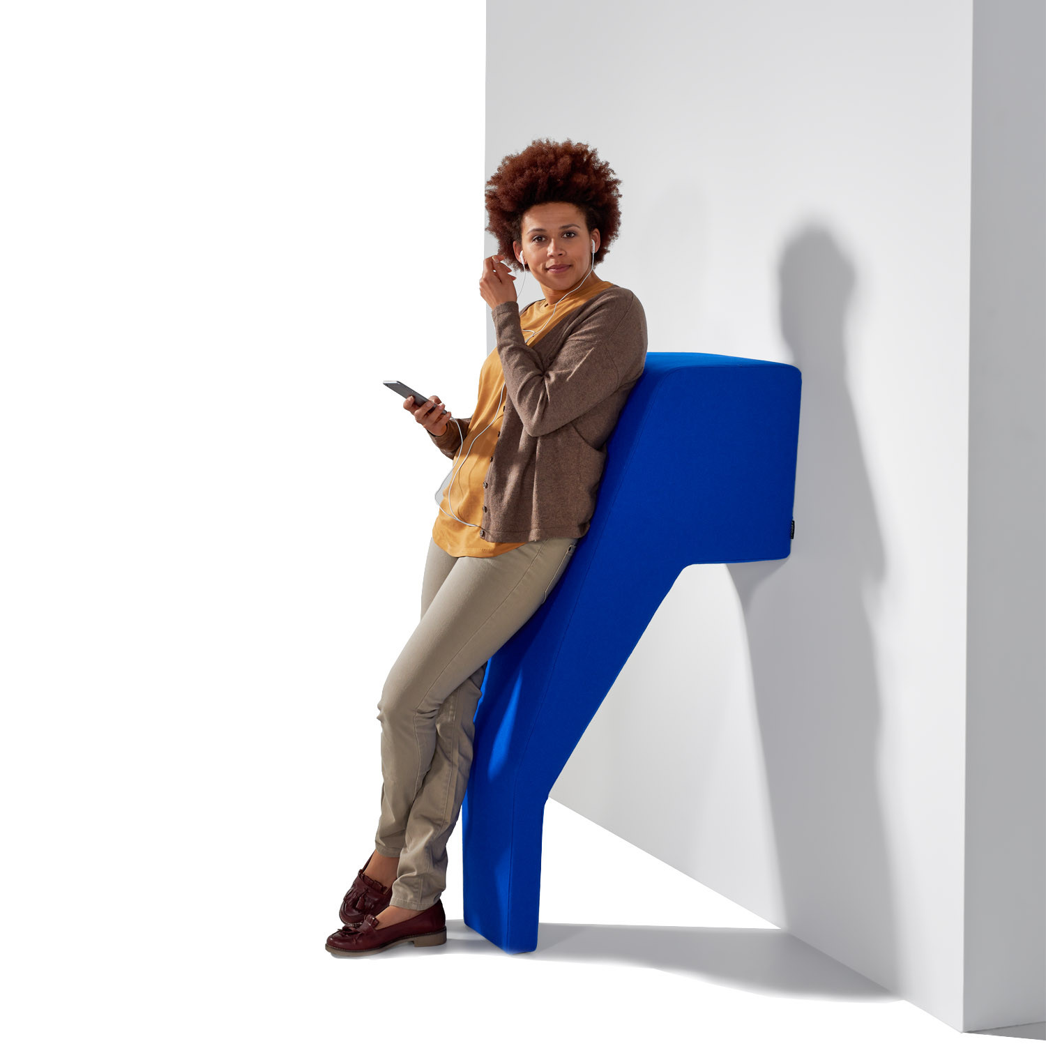OffSize Leaning Seat