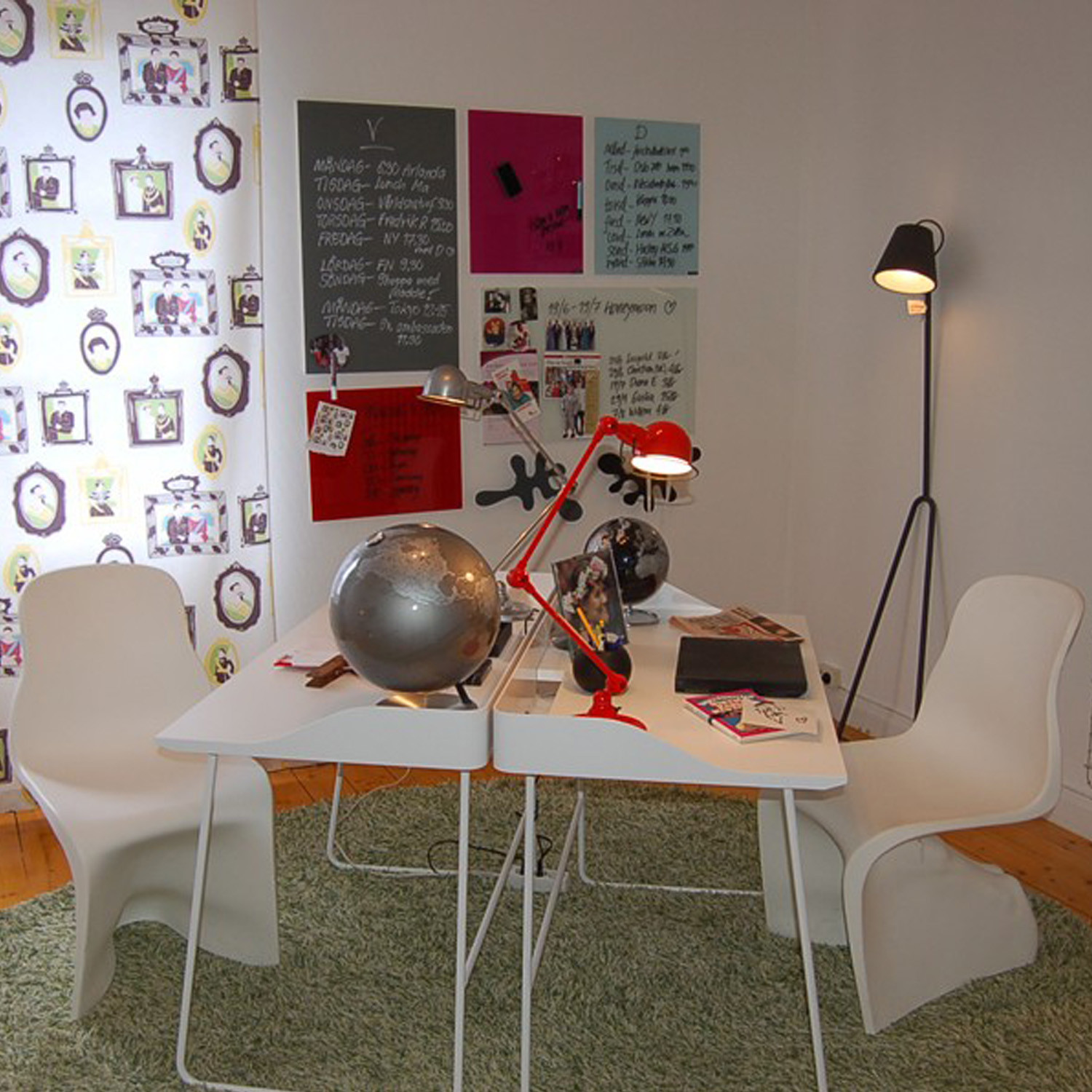 Overtime Desk