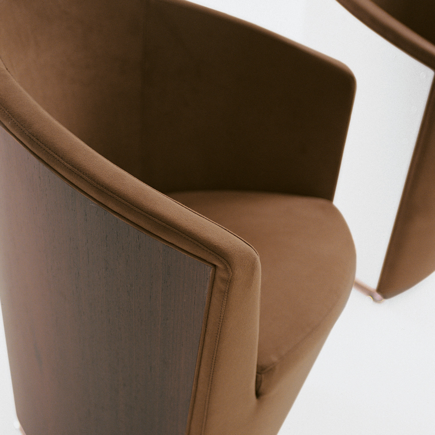 Parentesi Armchair by Tacchini