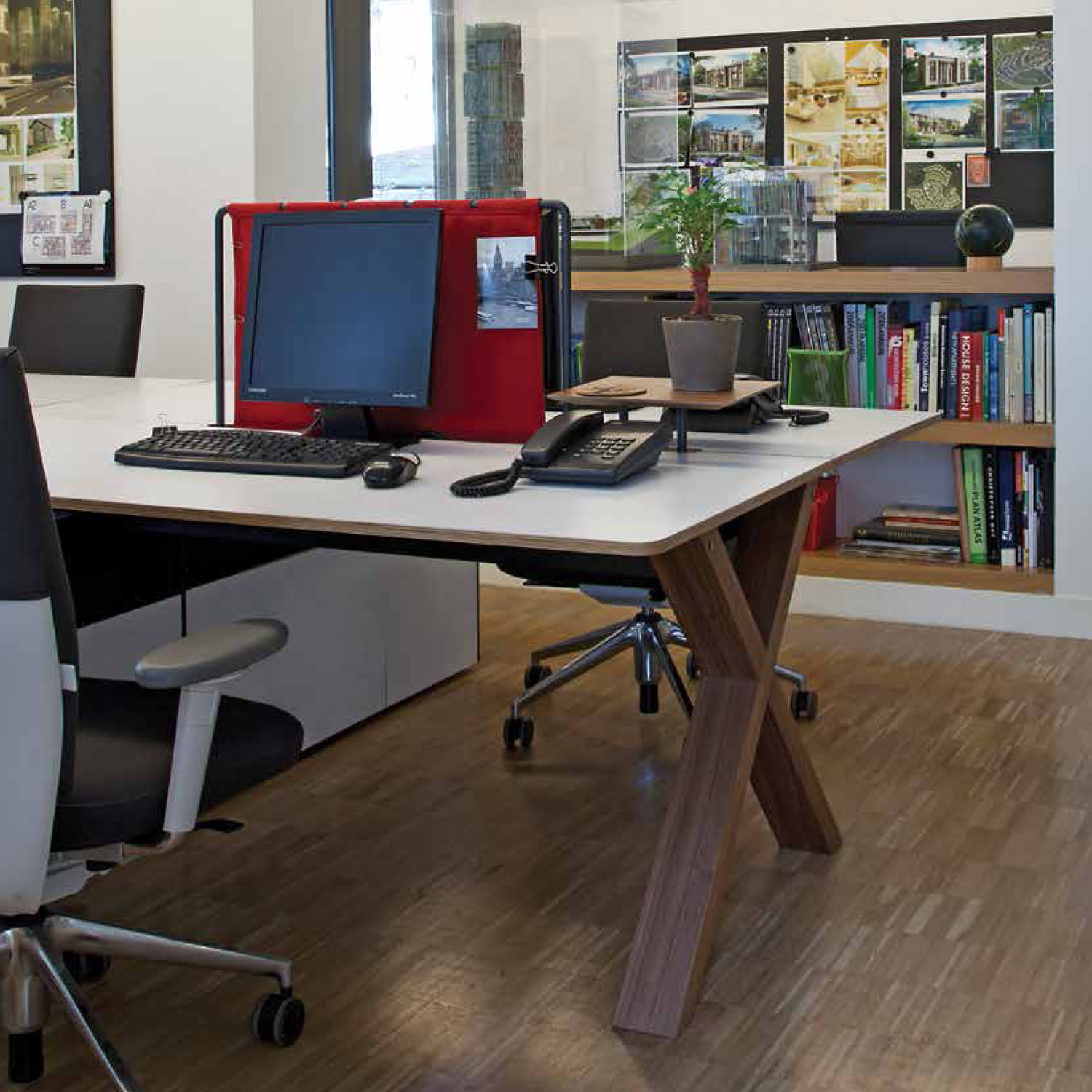 Partita Wooden Bench Desk by Koleksiyon