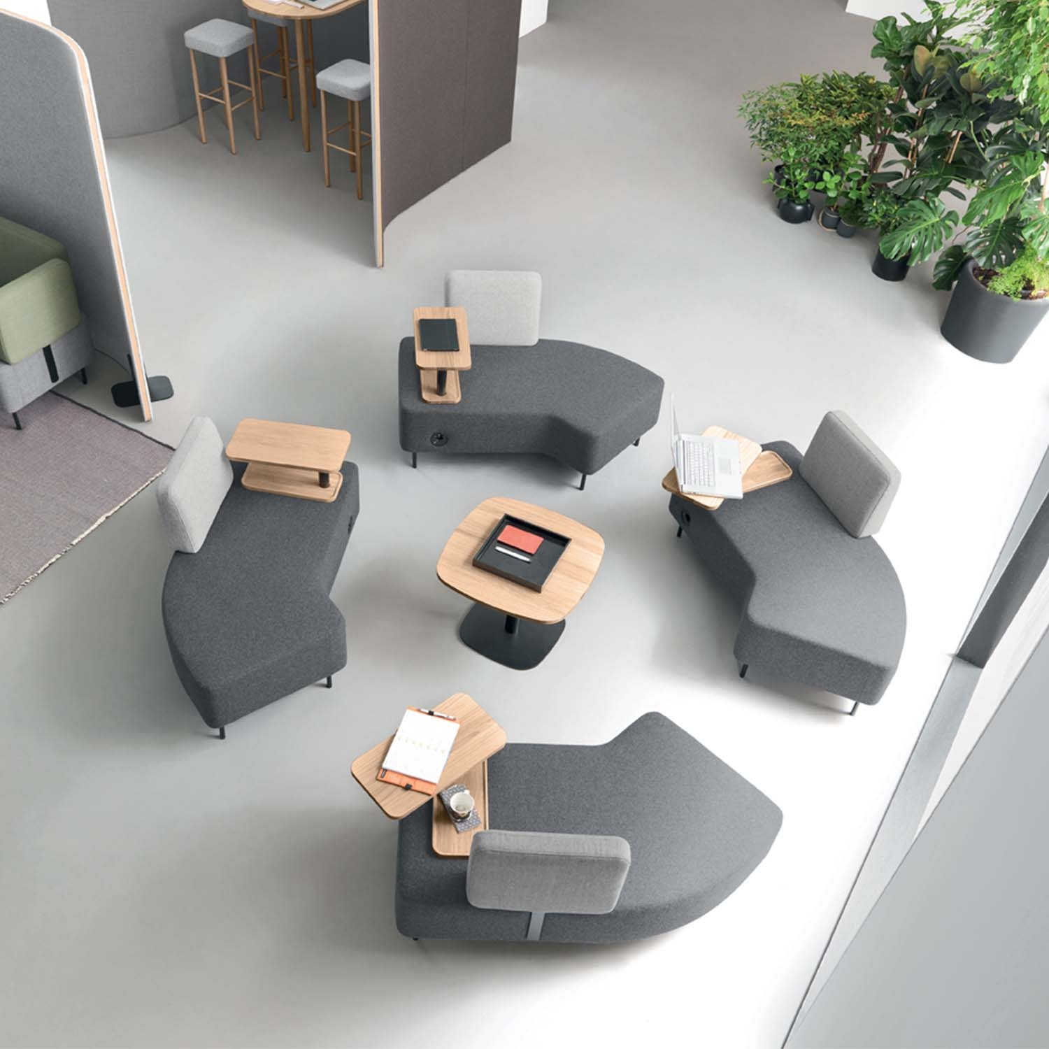 Nucleo Pouf Sofa Seating 4