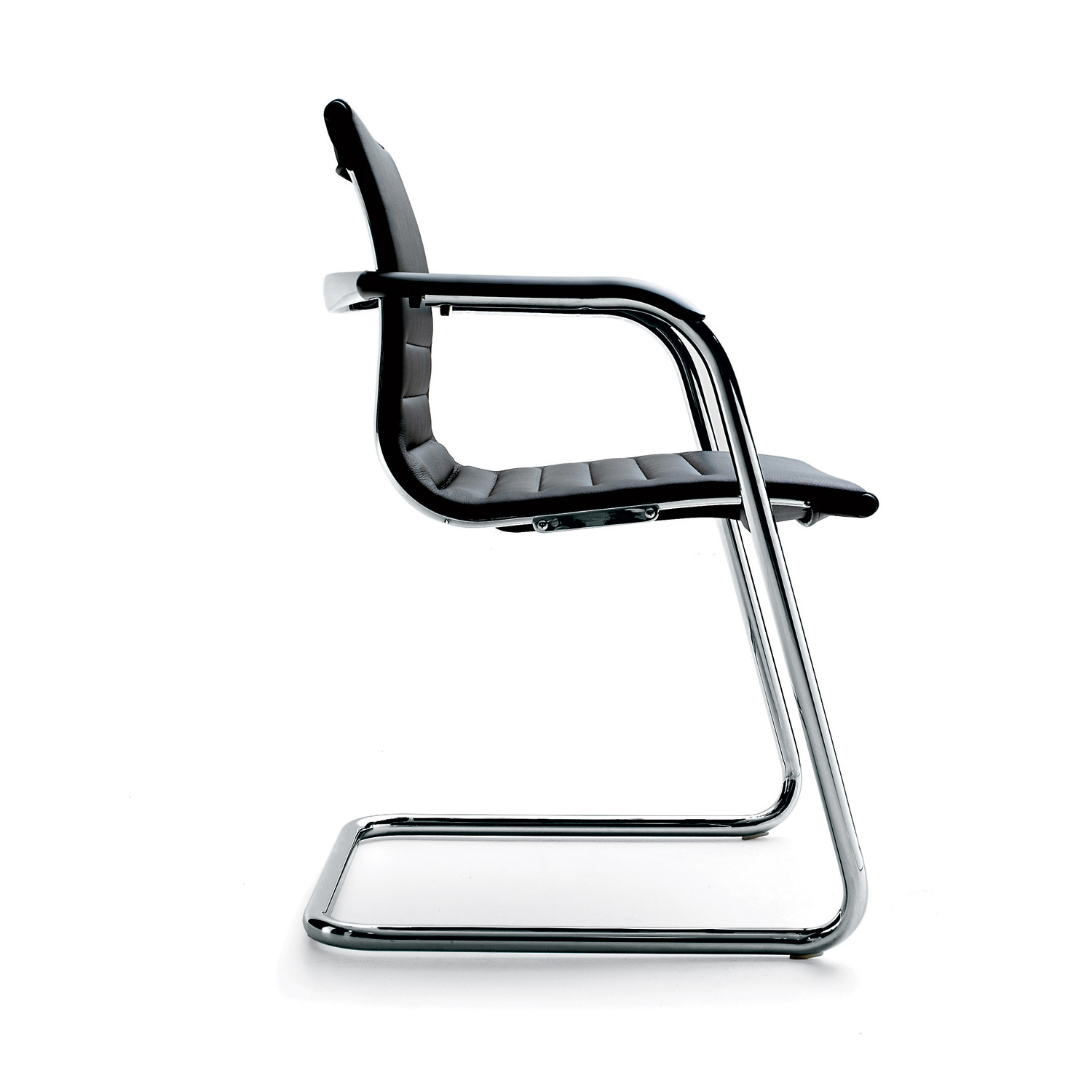Relay Conference Armchair