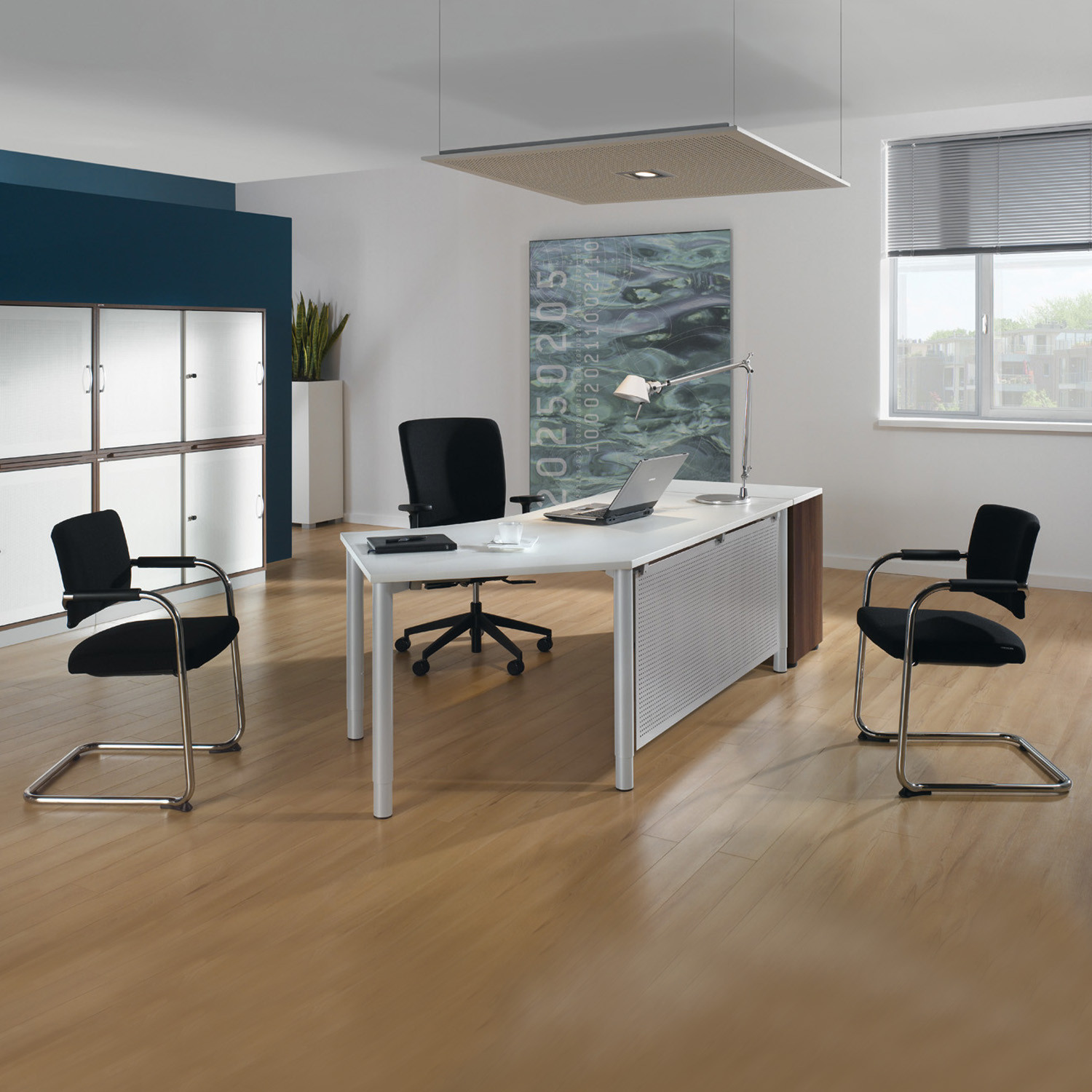 Rondana Desk Range