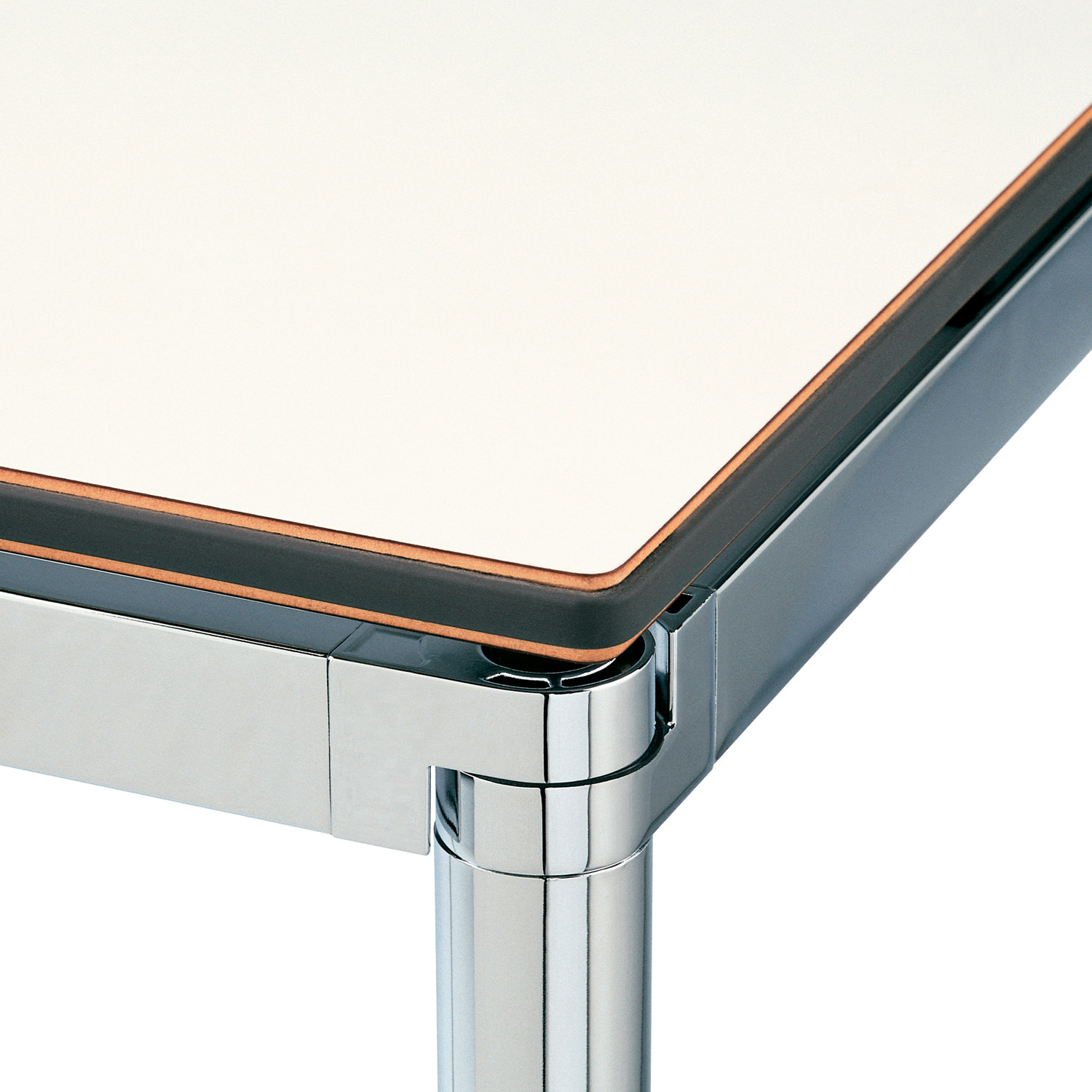 Simpla Tabletop and Leg Detail