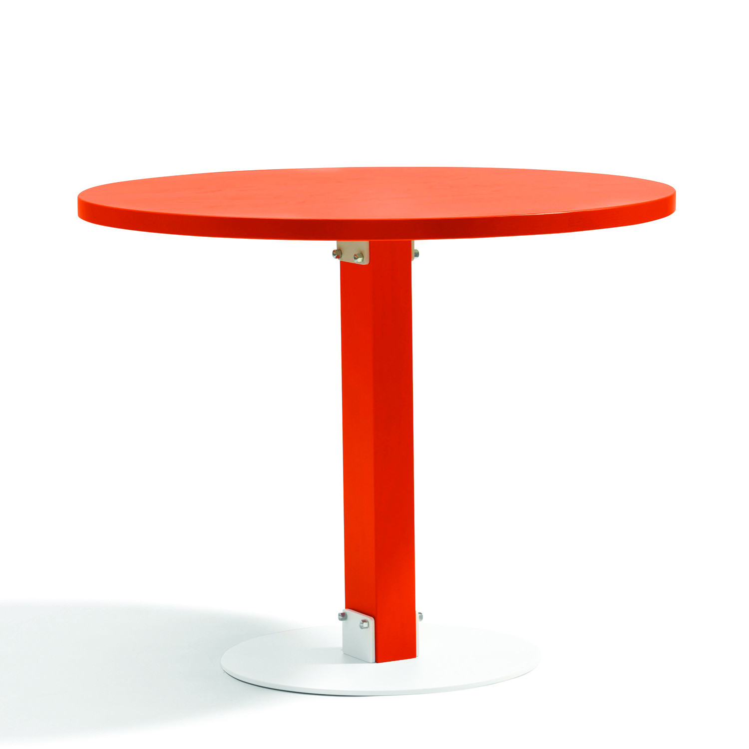 Size Round Table L901 by Bla Station