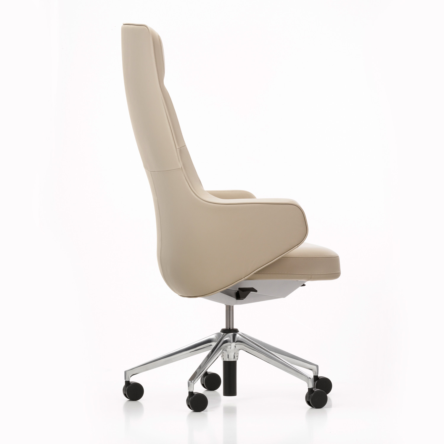 Skape Executive Office Armchair from Vitra