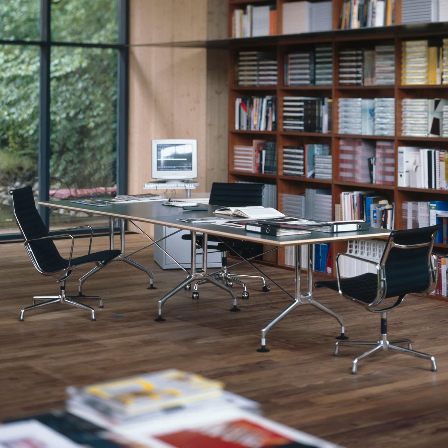 Vitra Spatio Executive Desk