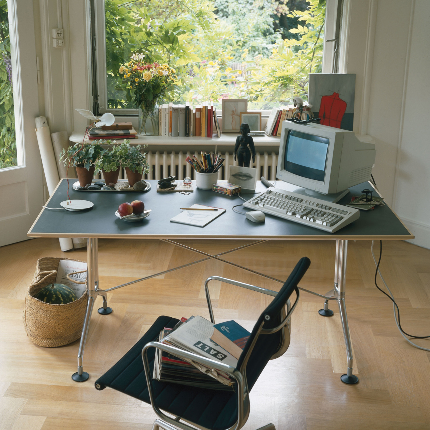 Vitra Spatio Executive Desk