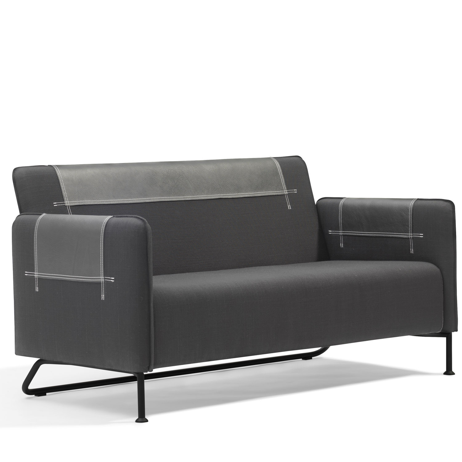 Taylor Sofa S37 from Bla Station 