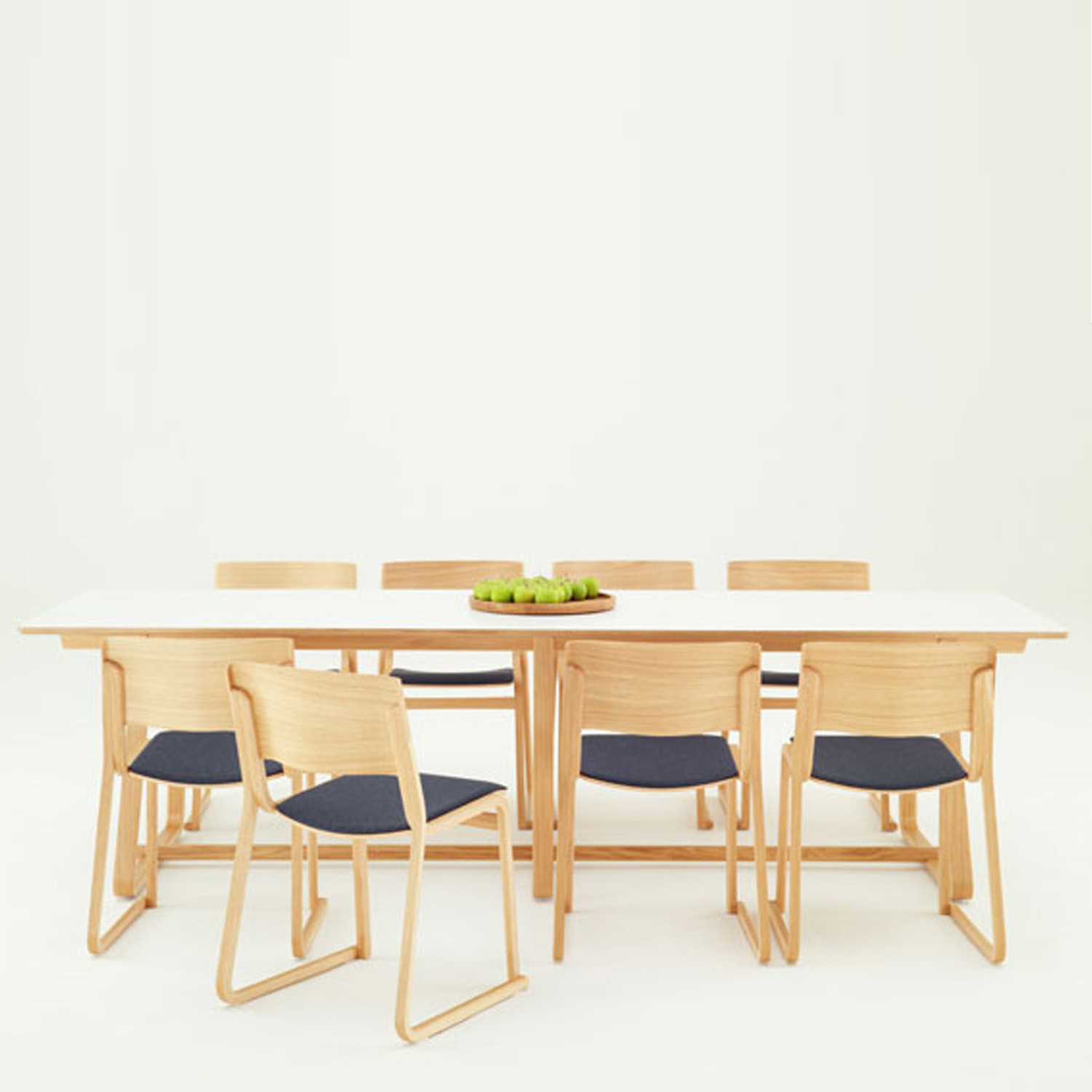 Chorus Theo Table and Chairs