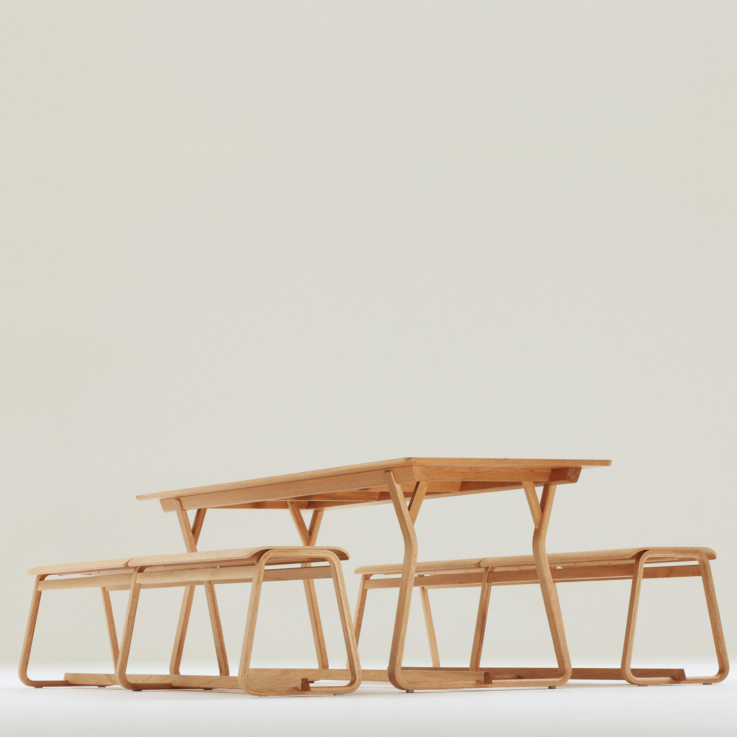 Theo Benches Theo Table