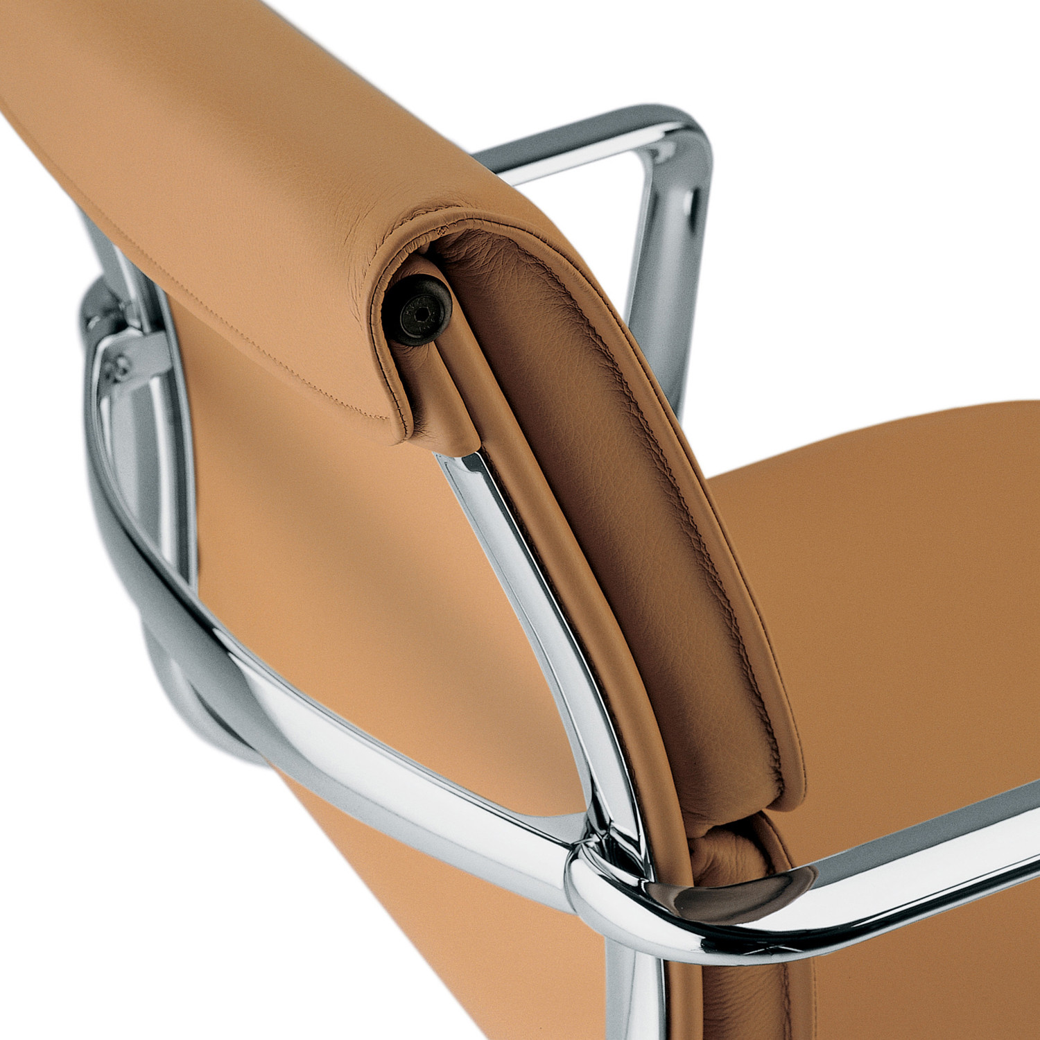Una Executive Leather Armchair Detail