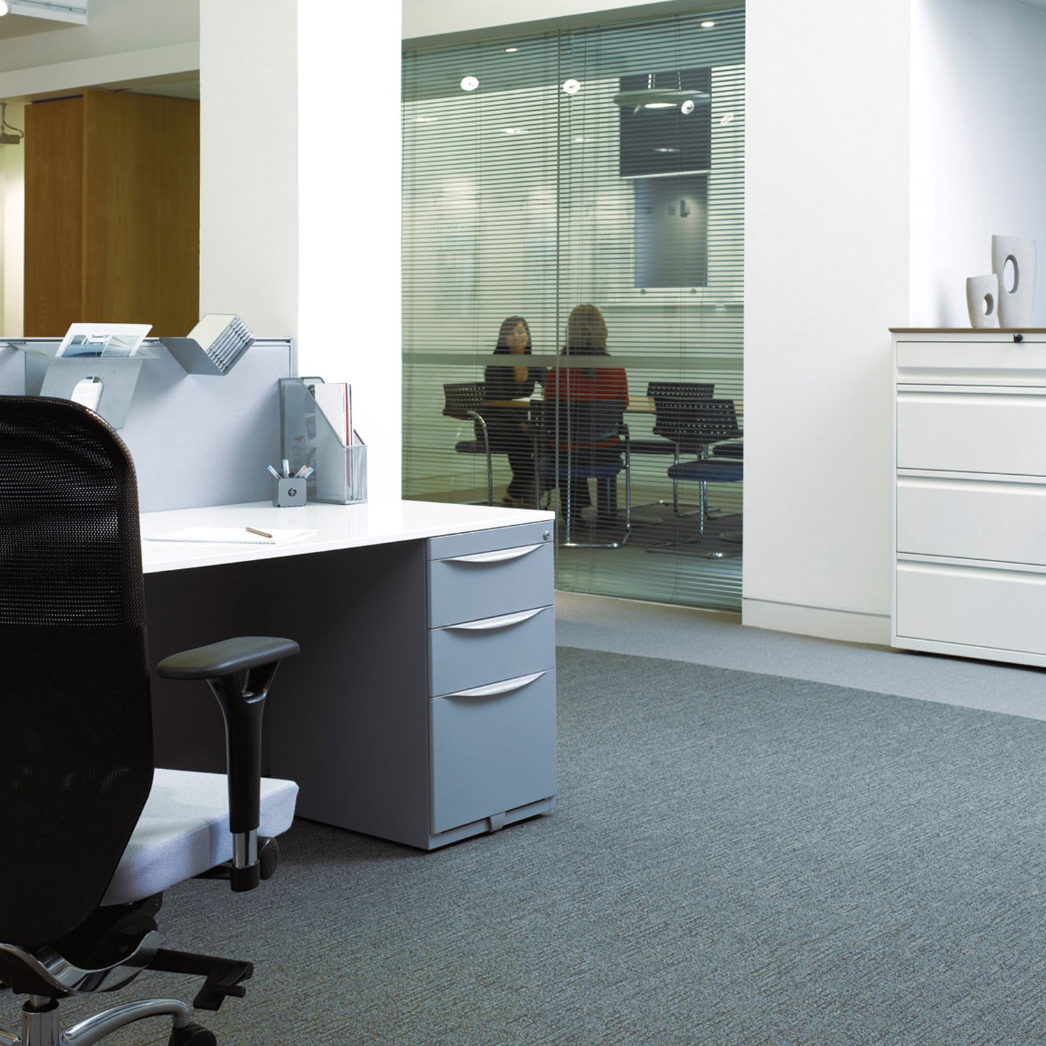 Wave Pedestals with 3 drawers