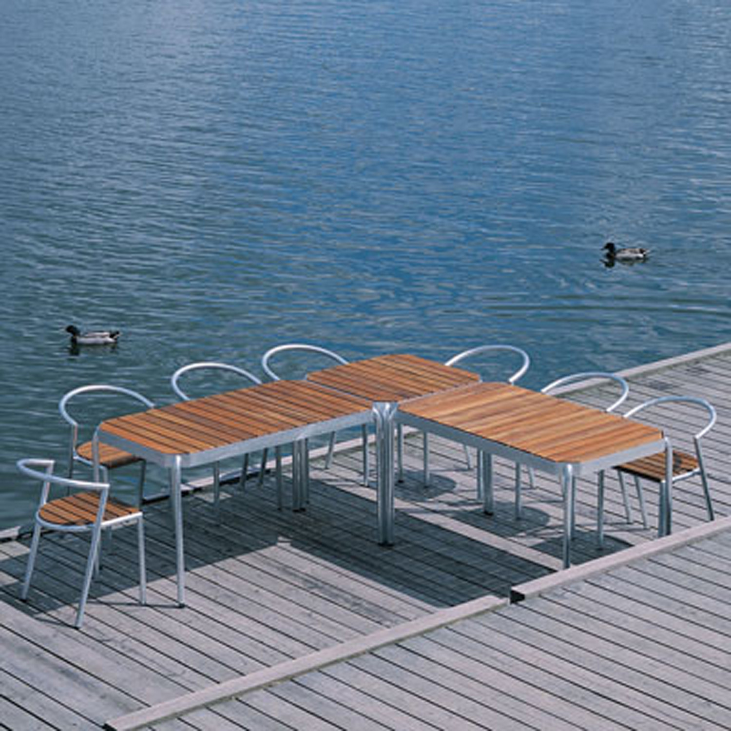 Brazil Outdoor Tables 