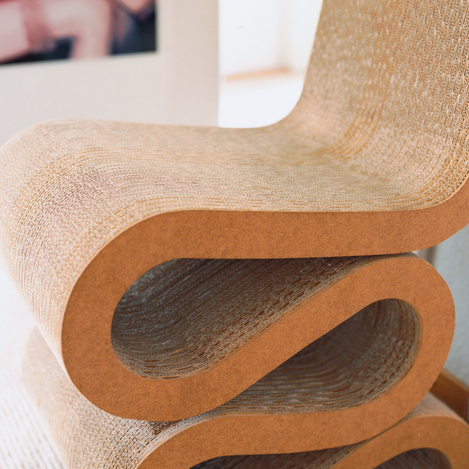Wiggle Side Chair Detail