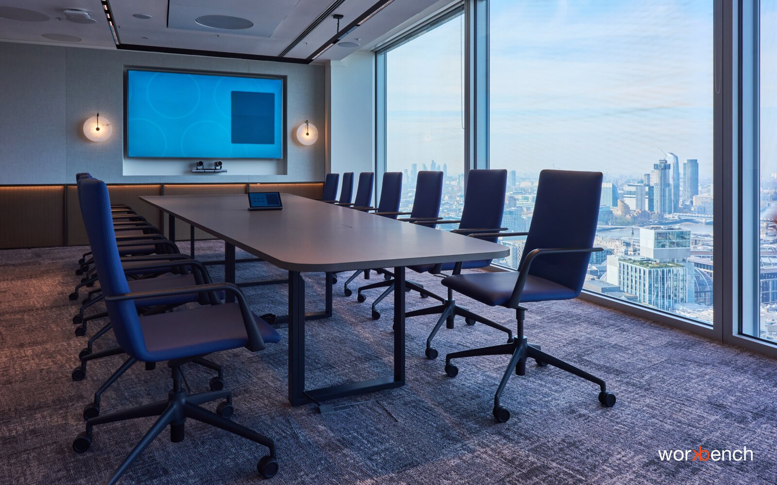 Workbench Loop table for video conferencing